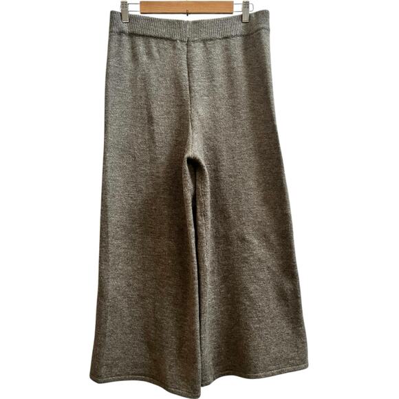 She + Sky Large Khaki Sweater Knit Wide Leg Pull On Crop Pant 22.5 Inch Inseam - Picture 3 of 12